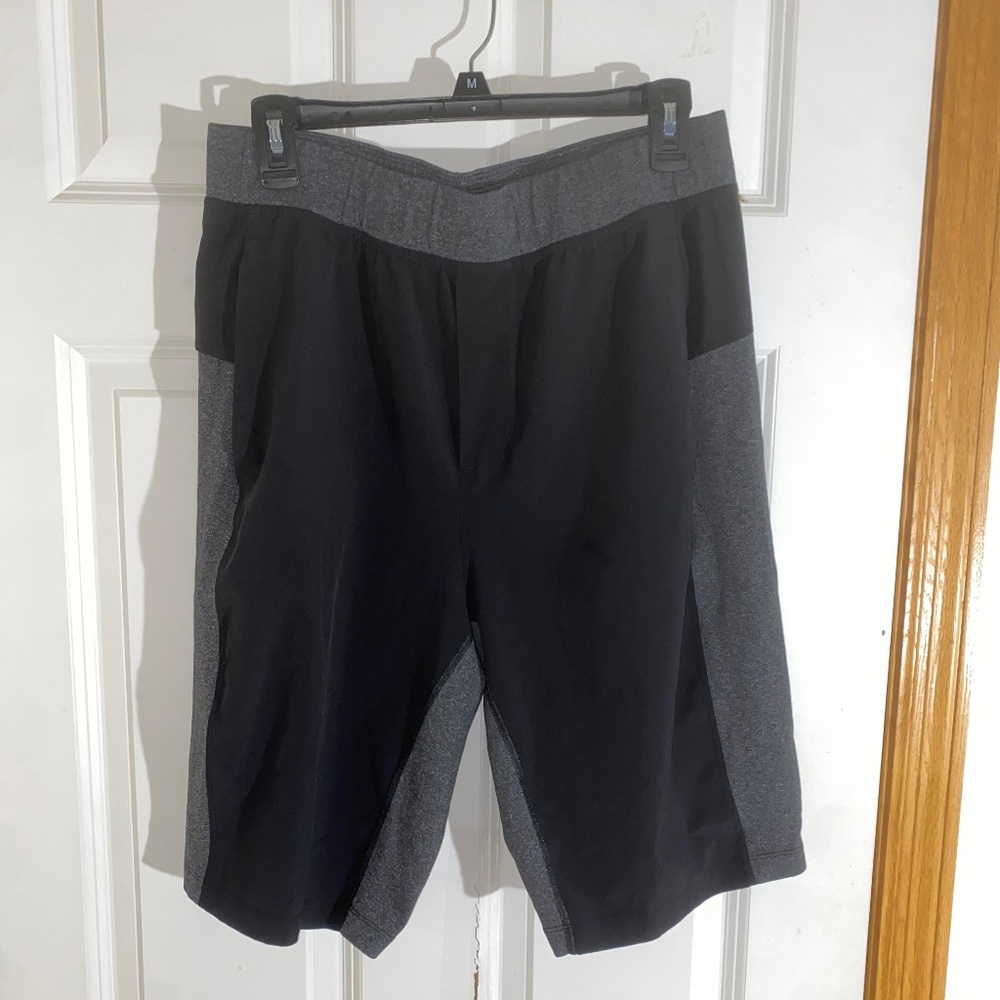 Lululemon mens black and gray shorts size Large. Athletic workout shorts Lulu